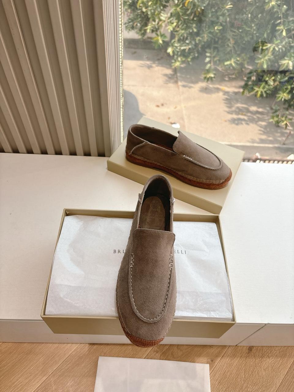 эспадрильи brunello cucinelli,,лоферы brunello cucinelli,замшевые лоферы,лоферы loro piana