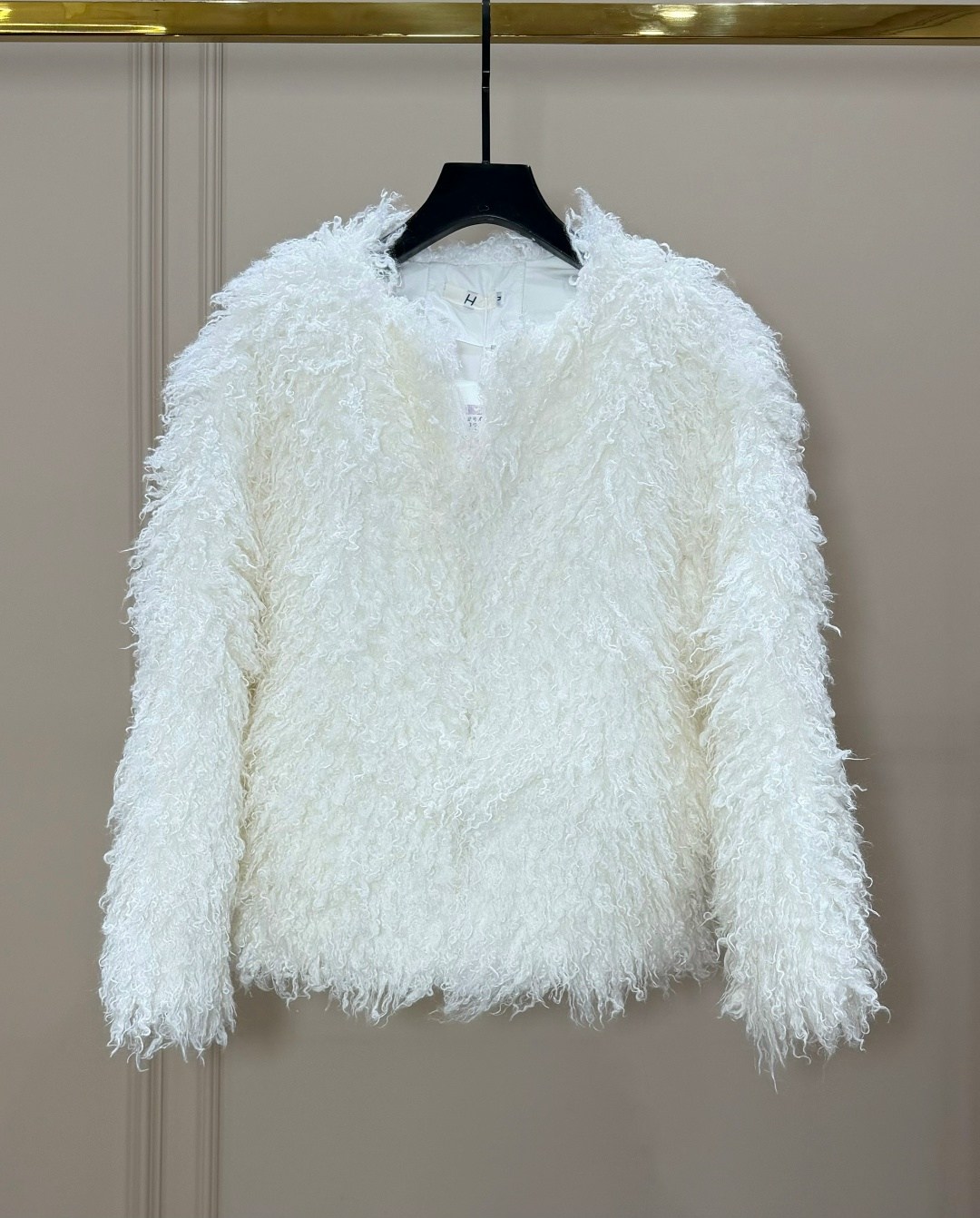 женская шуба,пушистое пальто,меховая куртка,шубка,куртка из искусственного меха