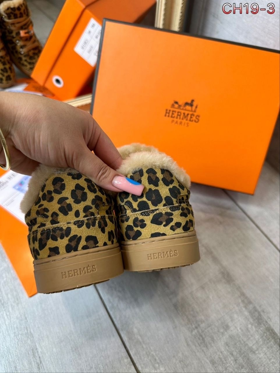 ,обуви,кроссовки леопардовые,кроссовки женскиe,женские кеды