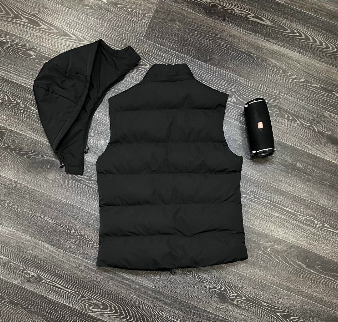 жилетка адидас,жилетка мужская,жилет мужской,жилет,жилетка с капюшоном