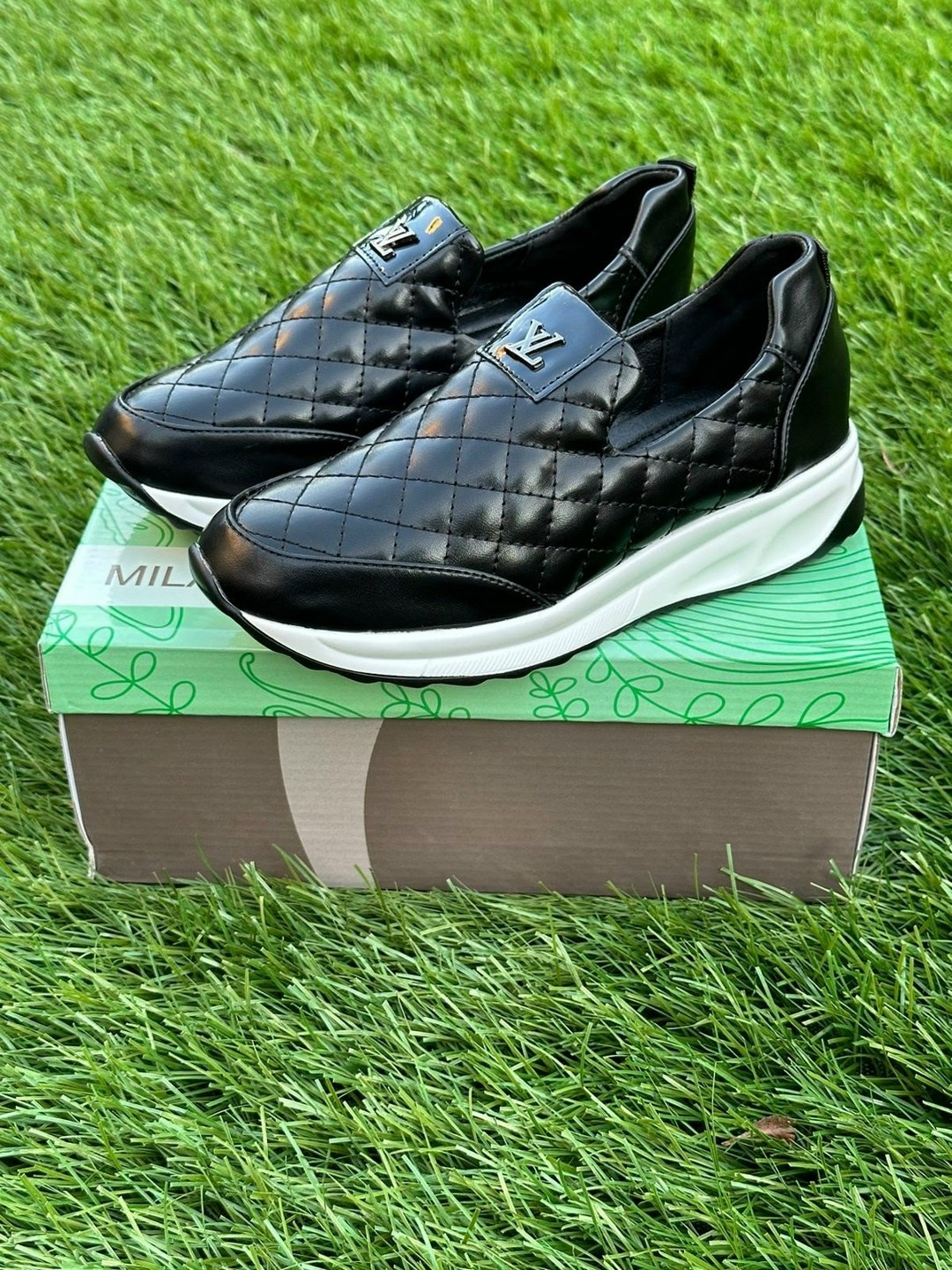 ,женские слипоны,женская ,обуви,отличная