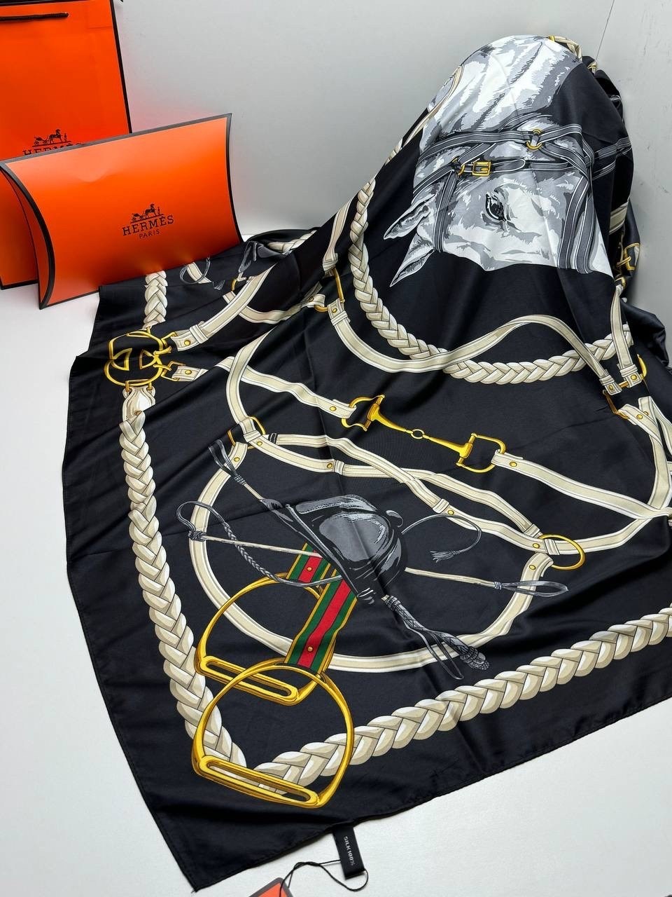 шелковый платок hermes,шелковые платки,платки гермес,платки эрмес шелк,платок женский шелковый