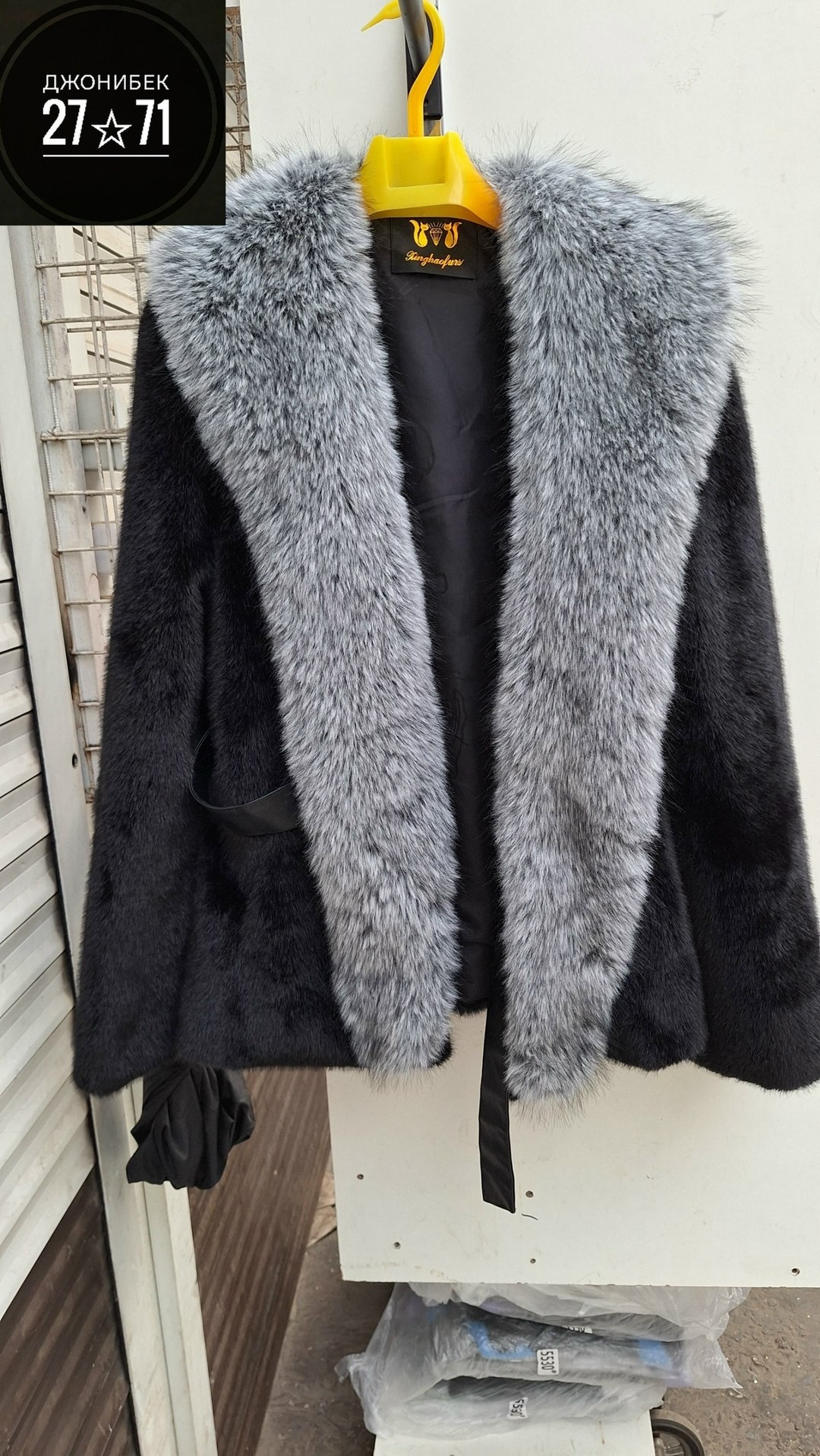 норковая шуба с воротником соболя,норковая шубка с соболиным воротником,норковая шуба с английским воротником,шуба с воротником,норковая шуба