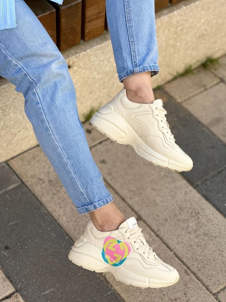 gucci кроссовки женские,гуччи ран кроссовки,gucci кроссовки,кроссовки гуччи женские зеленые,кроссовкам gucci rhyton