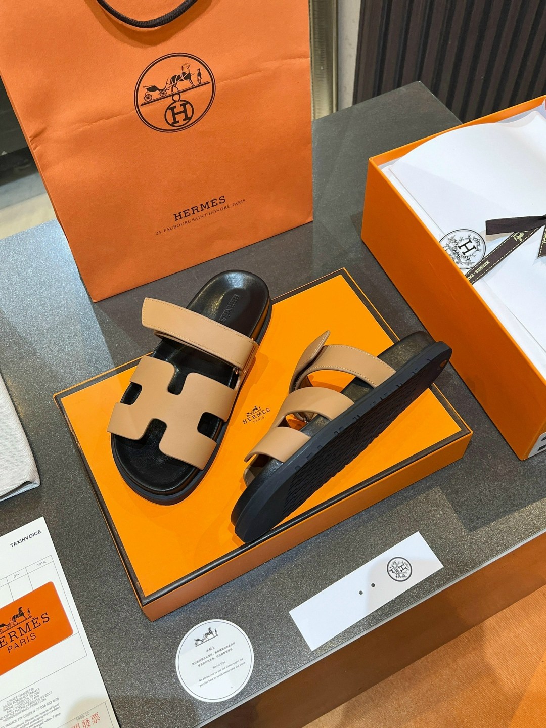 шлепанцы hermes,женские шлепанцы,,шлепки hermes,сандалии