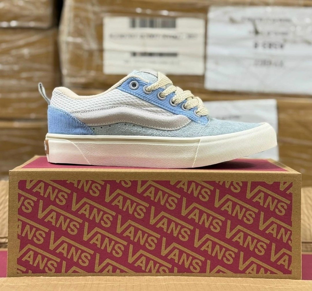 ,кеды vans,кроссовки vans,женские кроссовки,кеды кроссовки женские