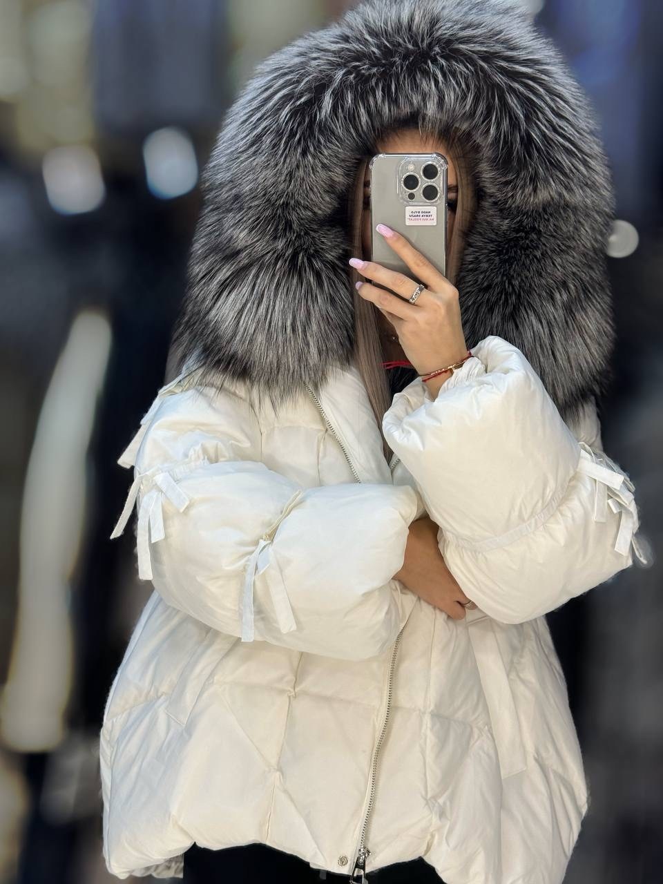 стильные пуховики,пуховик куртка с мехом,зимние куртки,пуховик с мехом,белый пуховик