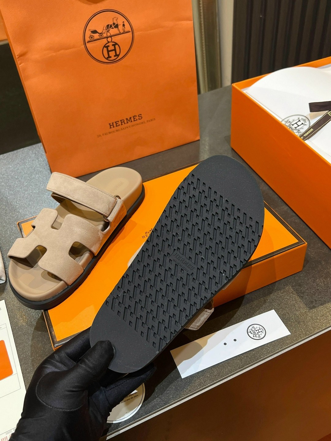 шлепанцы hermes,шлепанцы женские,,hermes босоножки,hermes сандалии