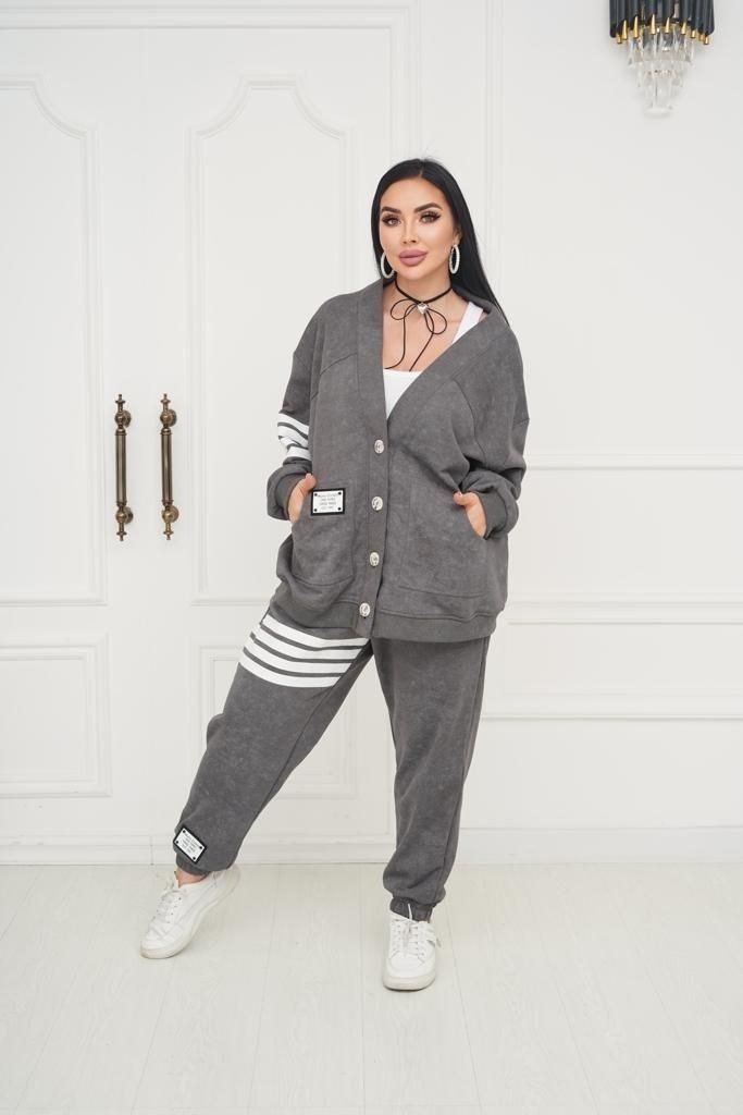 cпортивный костюм больших размеров,трикотажные костюмы,костюмы спортивные,костюм на флисе,спортивные костюмы женские