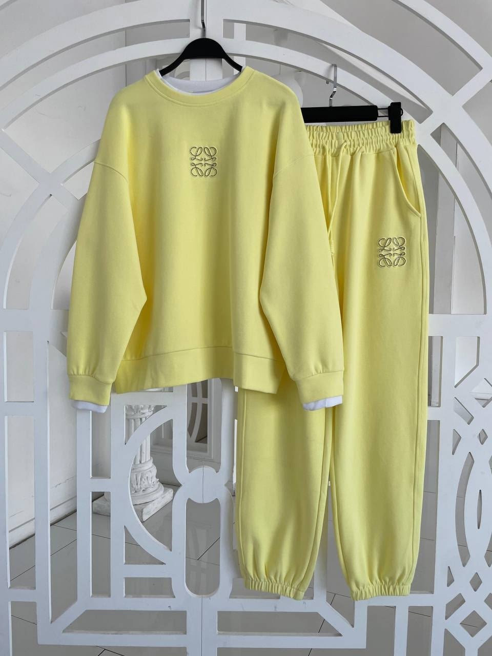 трикотажные костюмы,костюмы спортивные женские,костюмы спортивные,костюм на флисе,костюм с брюками