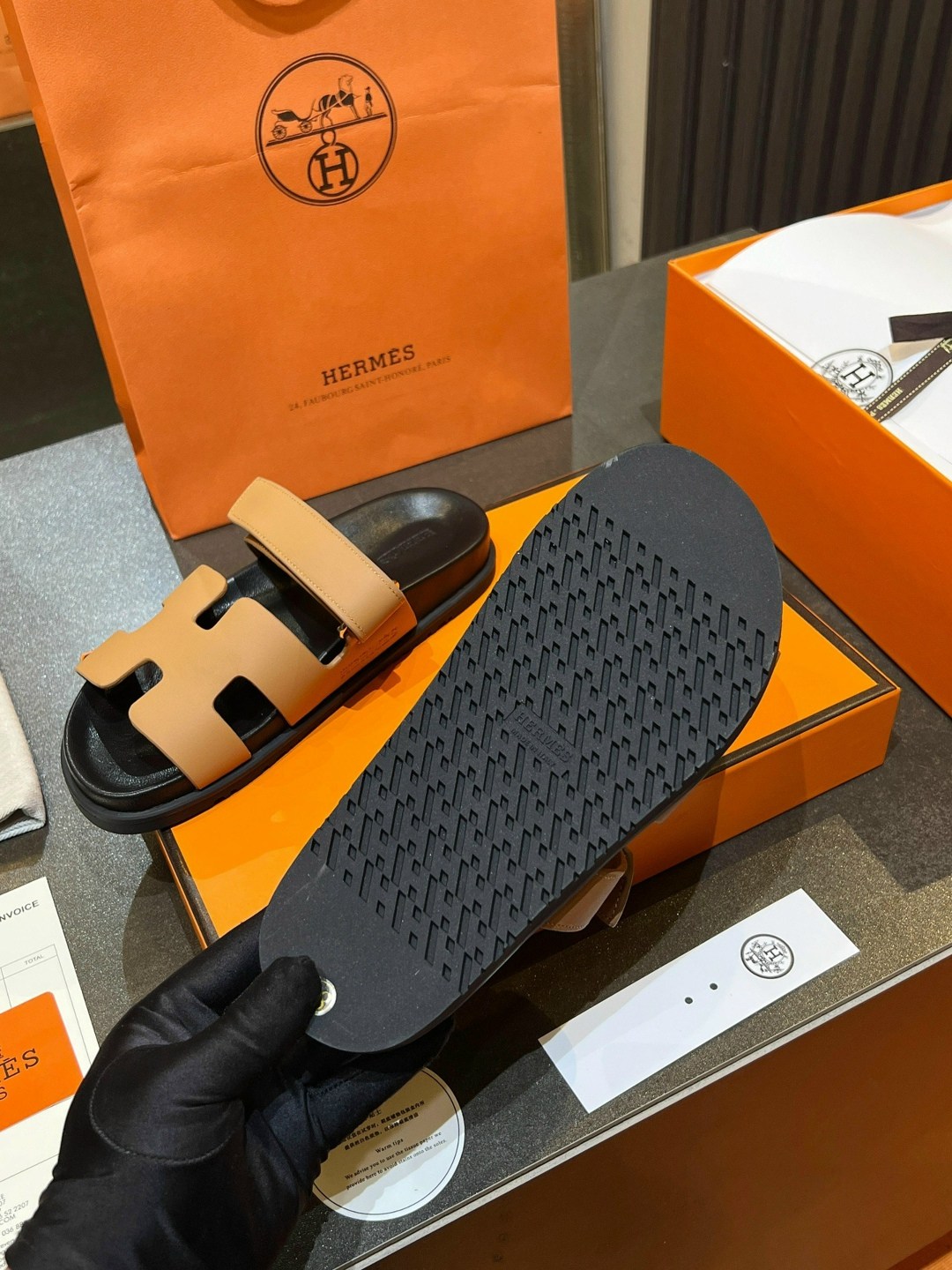 шлепанцы hermes,женские шлепанцы,,шлепки hermes,сандалии