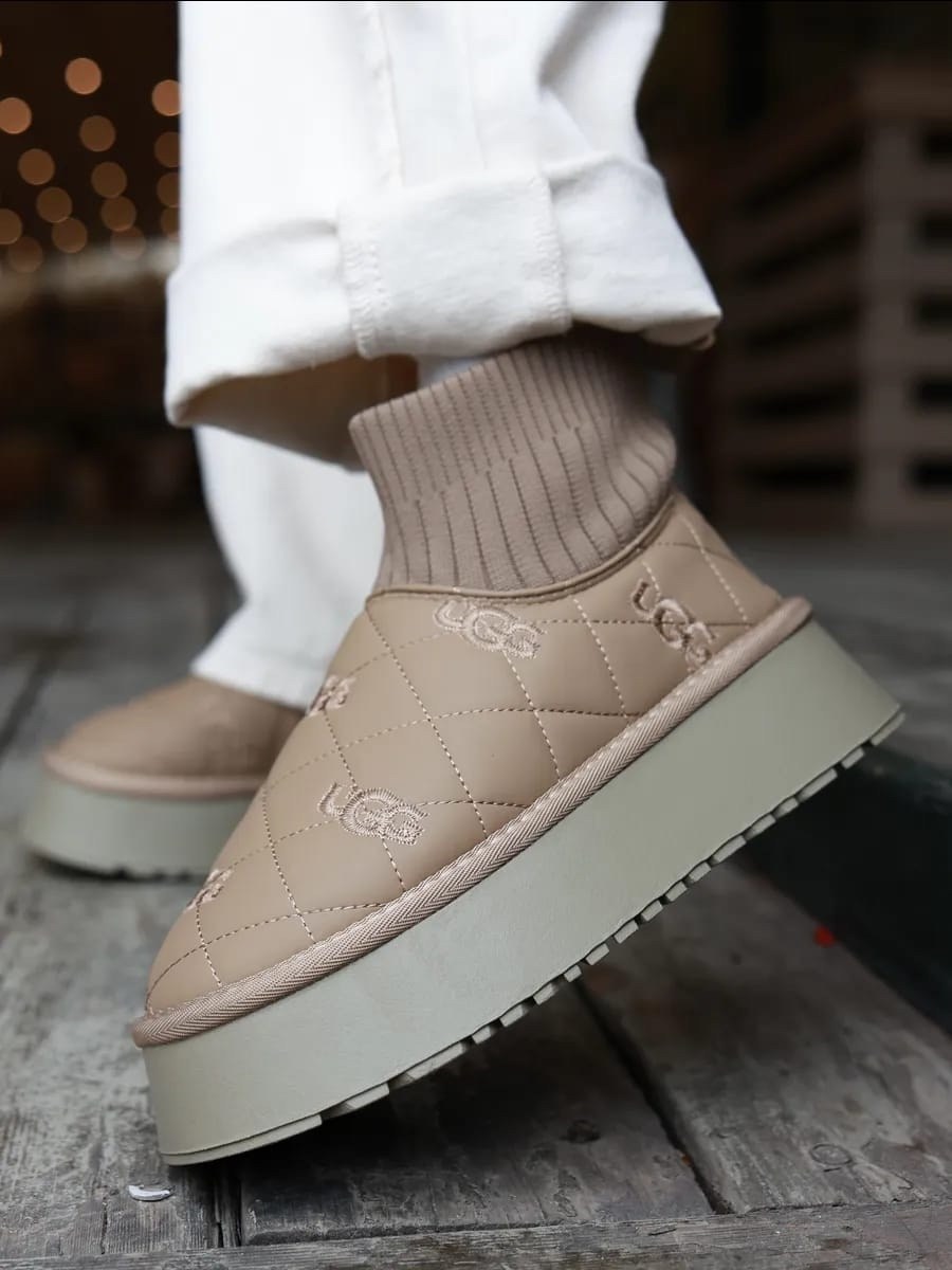 ,теплая ,женские угги,модная женская ,женская зимняя