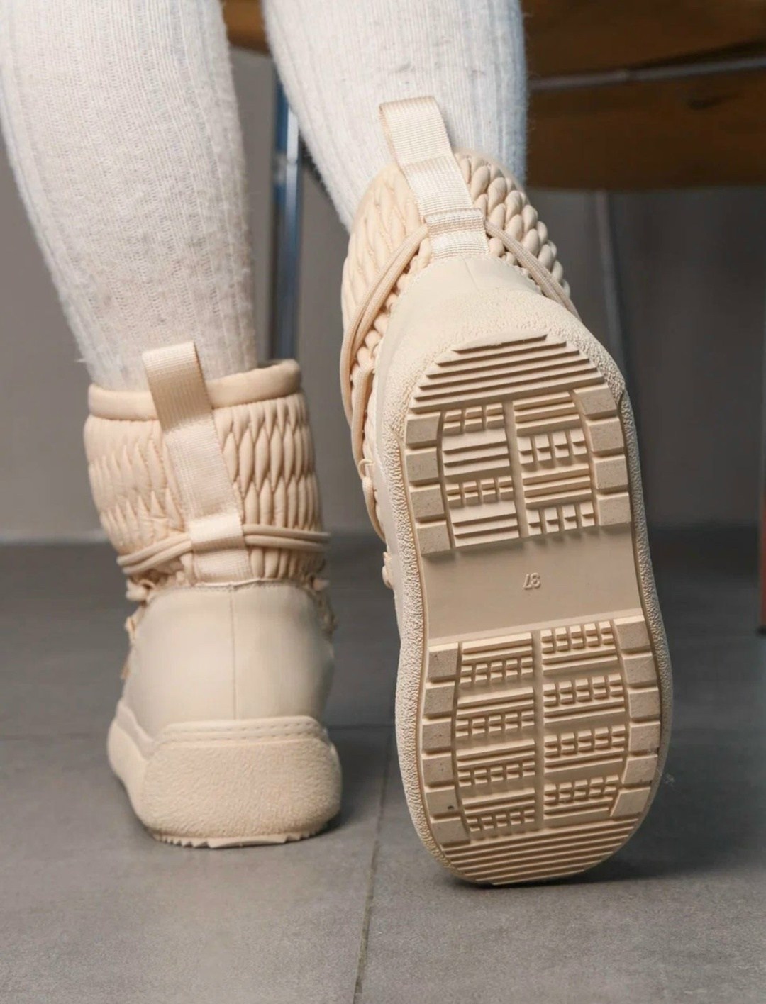 дутики женские,женская зимняя ,дутики зимние,зимняя ,угги женские