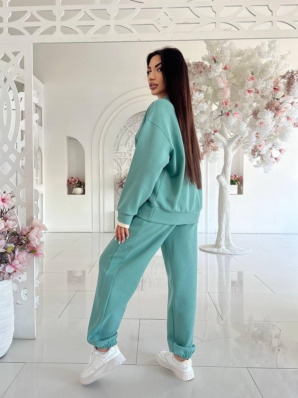 трикотажные костюмы,костюмы спортивные женские,костюмы спортивные,костюм на флисе,костюм с брюками