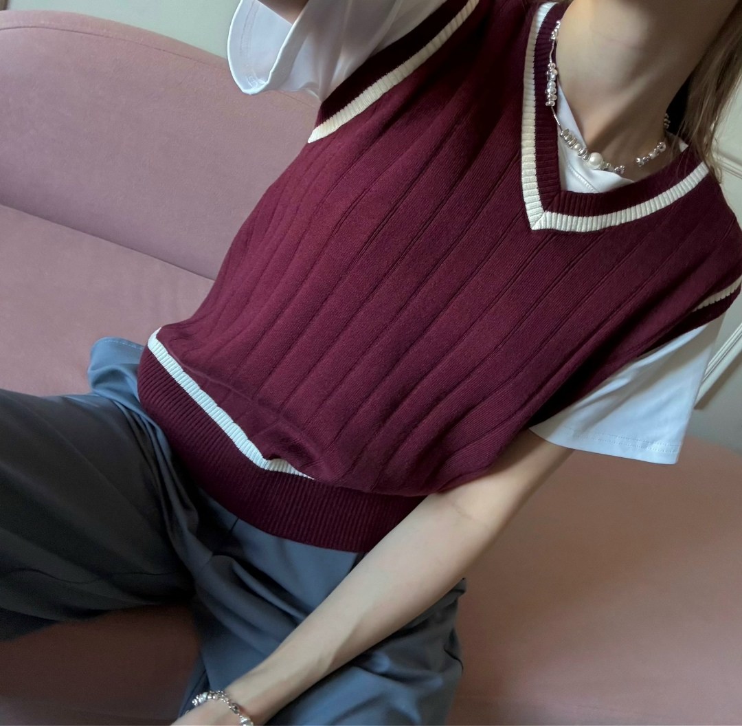 жилетка школьная вязаная,женская жилетка,жилетка школьная,вязаная жилетка,вязаные жилеты женские