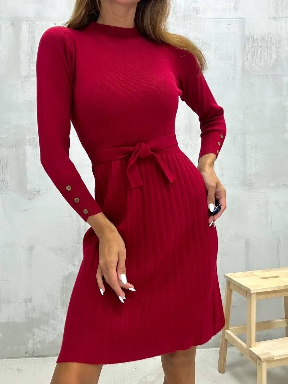 платье вязаное,трикотажное платье,платье трикотажное лапша,вязаное платье свитер,вязаное платье лапша