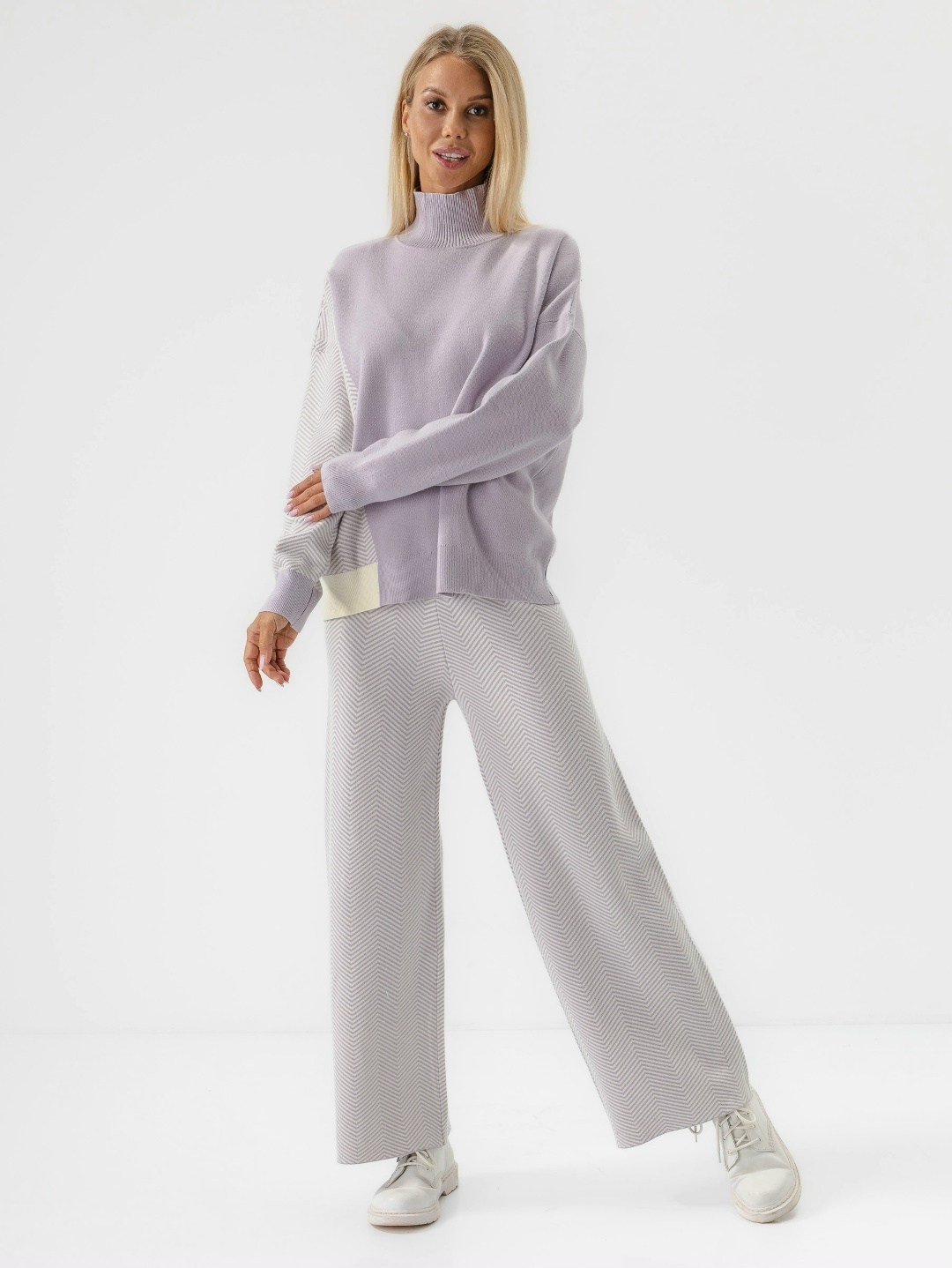 джемпер,трикотажные костюмы,фиолетовый свитер,брюки серые,вязаные костюмы