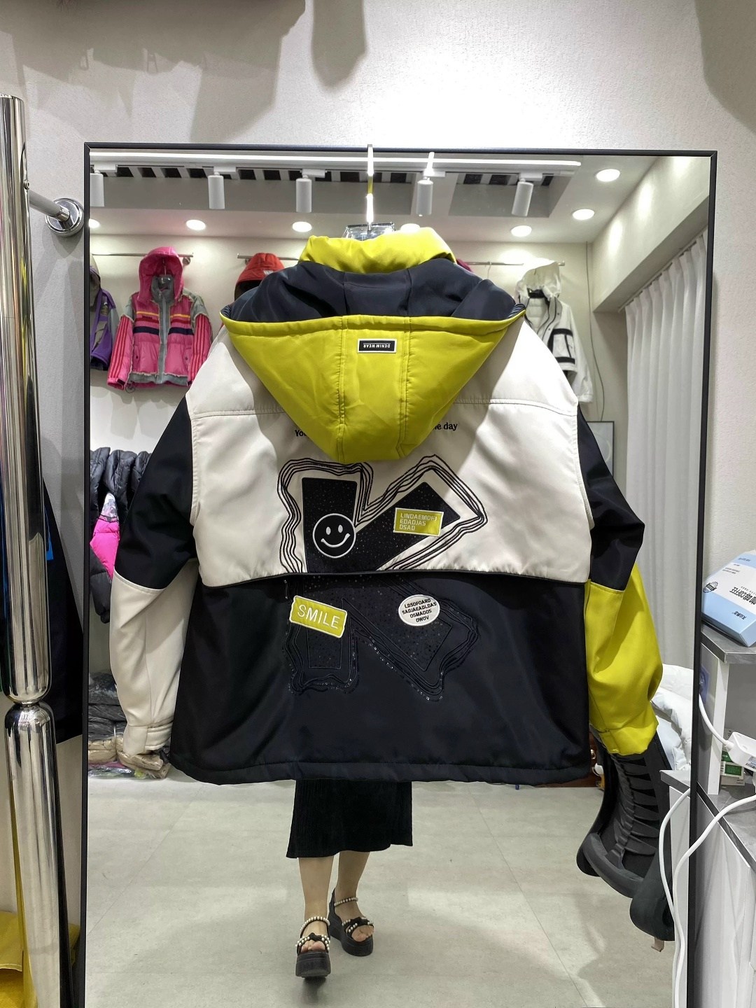 повседневная куртка,куртка модная,уличная куртка,куртка,куртка в стиле пэчворк