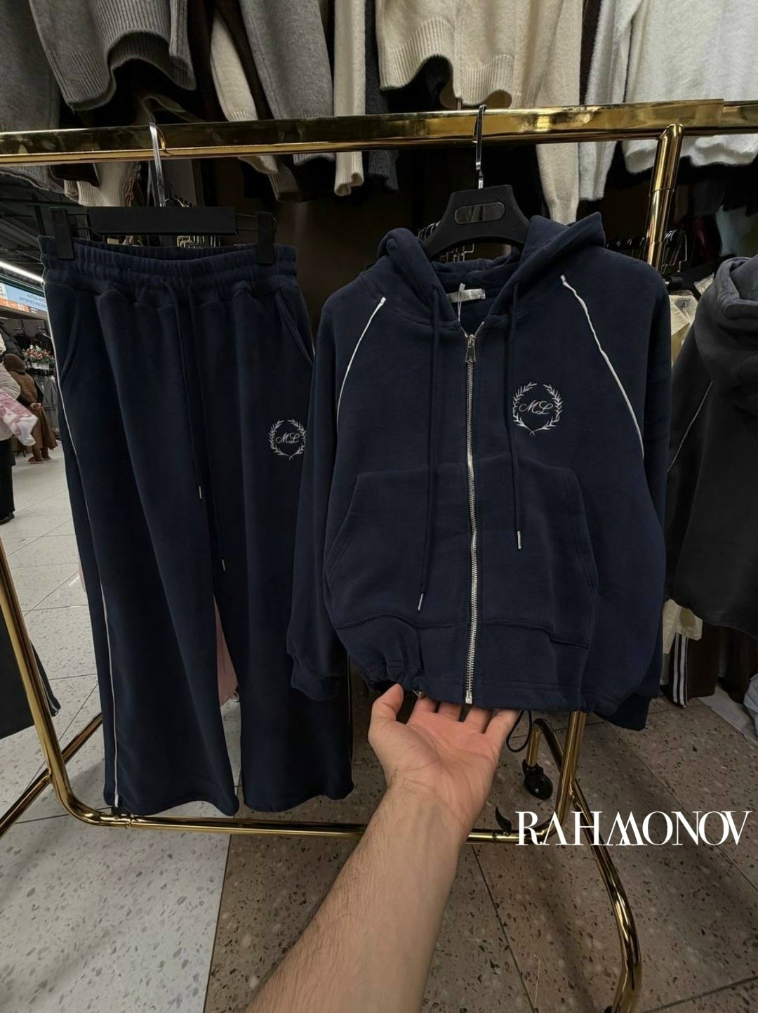 костюмы спортивные женский,cпортивный костюм велюровый,спортивные костюм,велюровые костюмы,cпортивный костюм женский на флисе