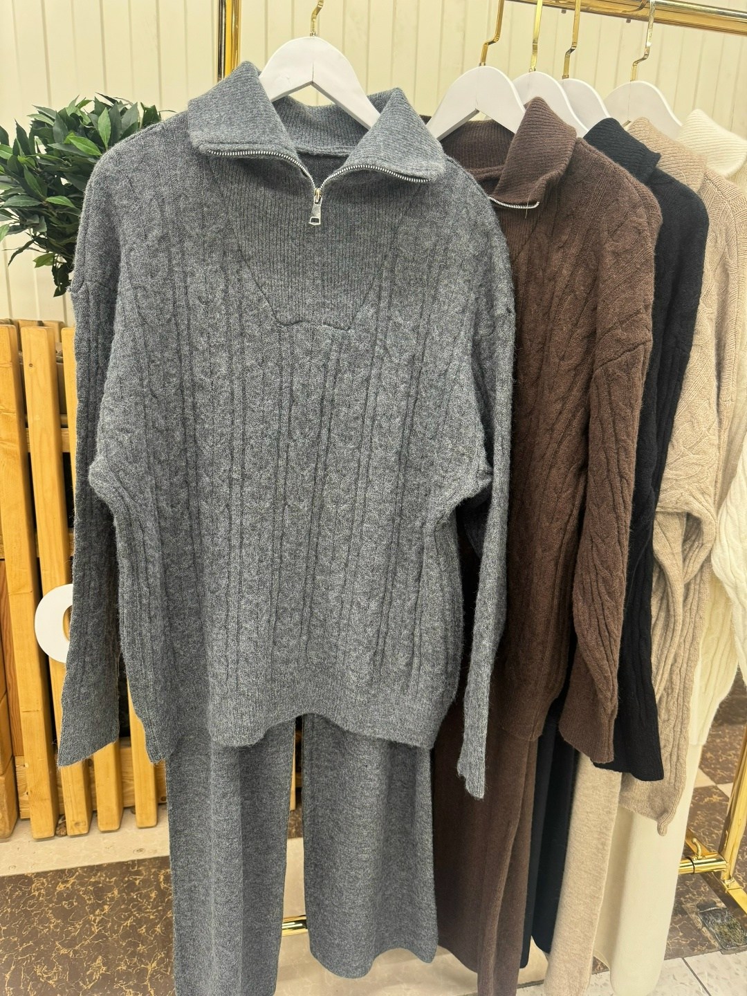 трикотажные костюмы,вязаные костюмы,костюм с брюками,стильные костюмы,костюм кашемир