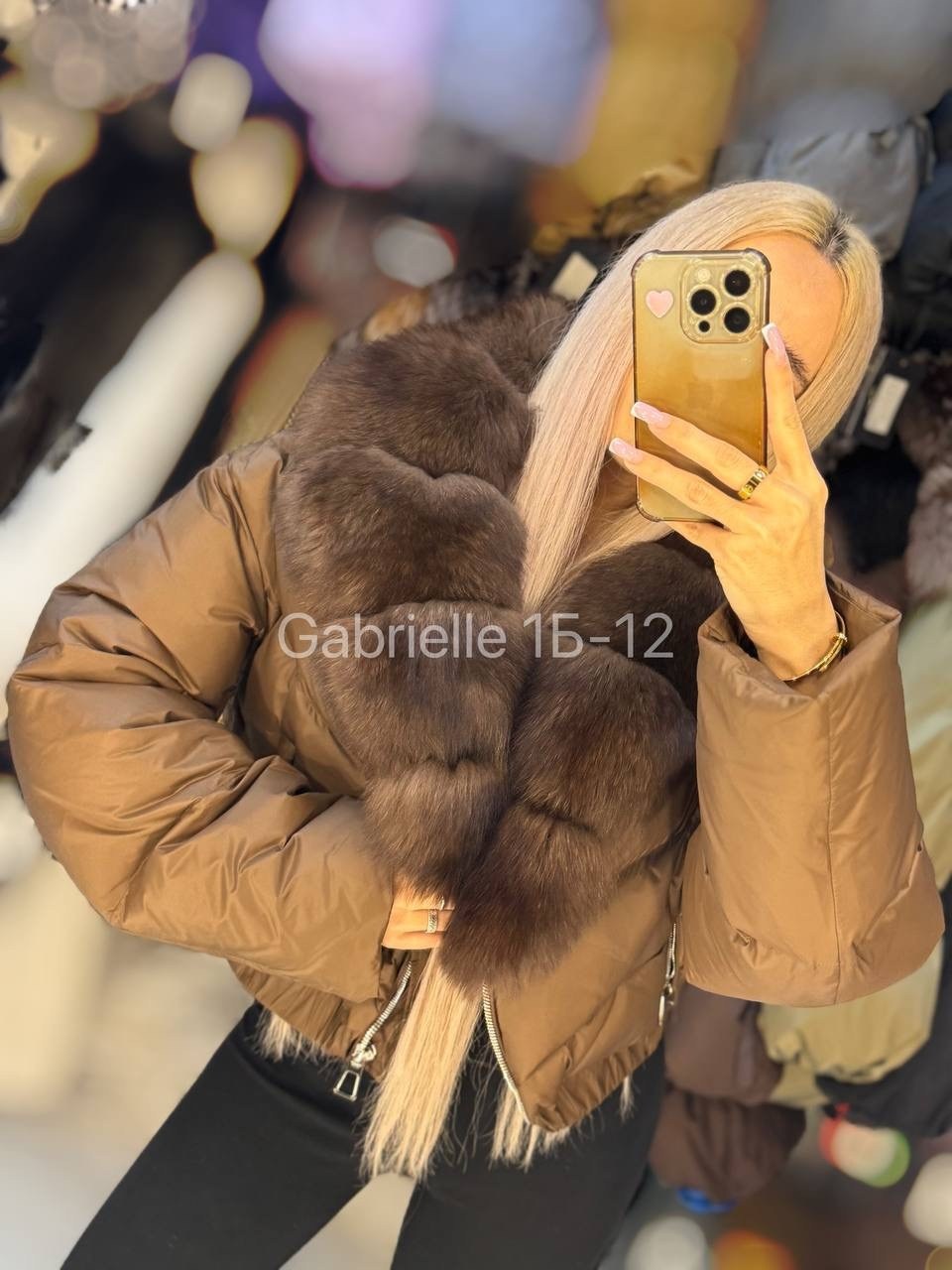 пуховики с мехом,куртка пуховик с натуральным мехом,пуховики с натуральным мехом,куртка с мехом,стильные пуховики