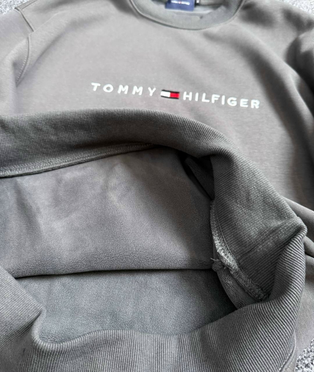свитшот мужской tommy hilfiger,свитшот tommy hilfiger,свитшот tommy hilfiger свитшот,свитшот серый,кофта tommy hilfiger