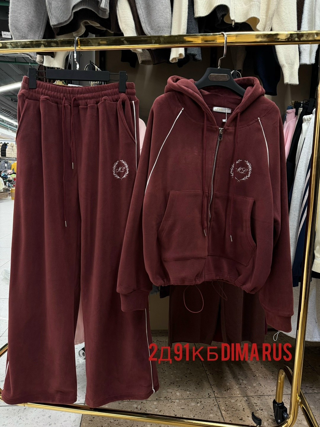 костюмы спортивные женские,спортивные костюм,костюм велюровый,спортивные костюмы на флисе,велюровый спортивная костюм