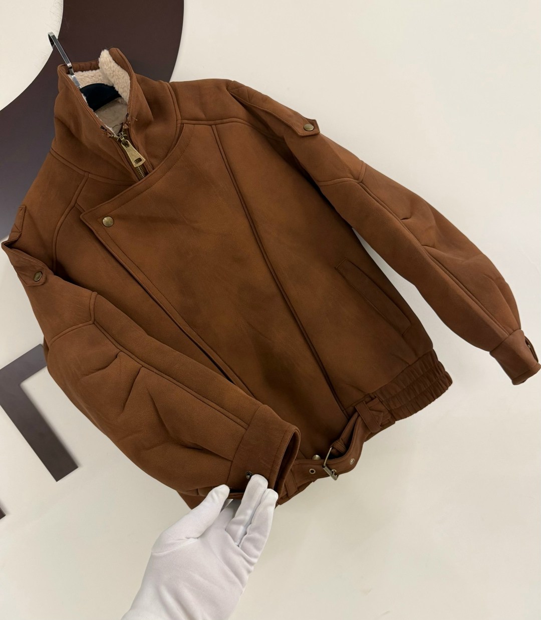 теплая куртка,повседневная куртка,дубленка женская,меховая куртка,замшевые куртки