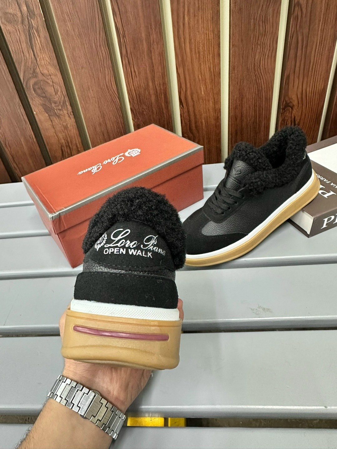 ,кроссовки loro piana,женская ,замшевые кроссовки,кроссовки женскиe