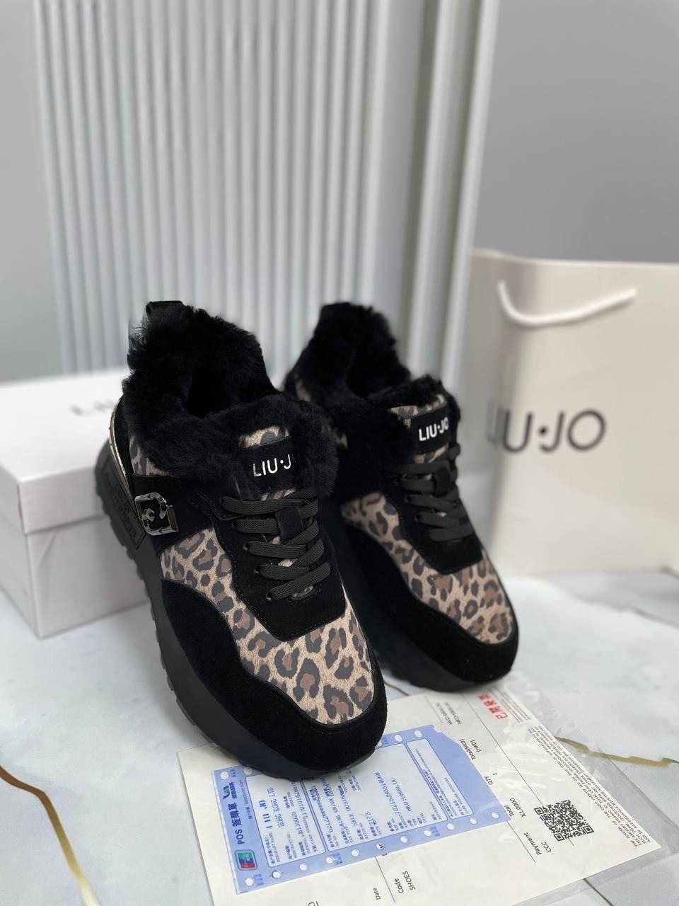 ,женские кроссовки,женская ,кроссовки liu jo,кроссовки замшевые