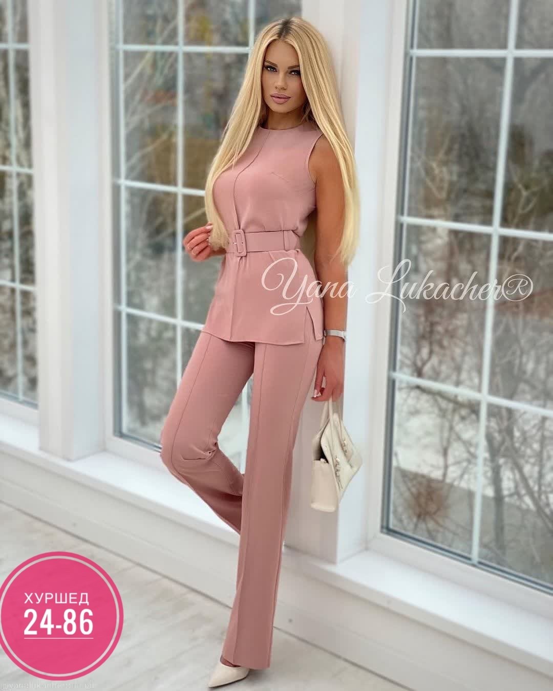 женский костюм двойка,костюмы женские,роскошный женский брючной костюм,пудровый брючный костюм,костюмы брючные
