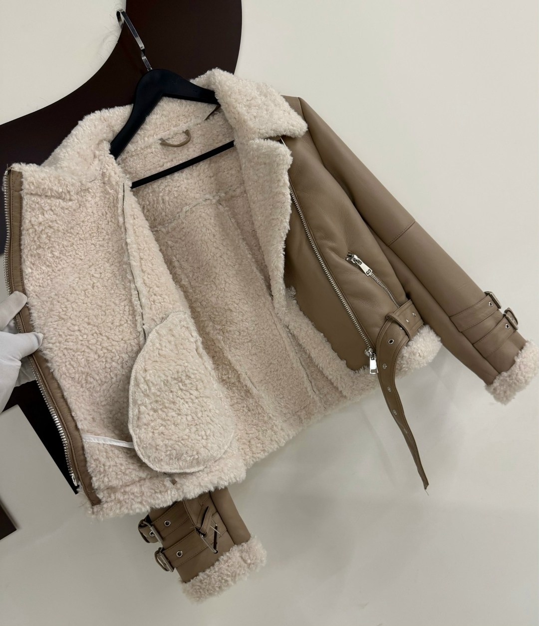 дубленка авиатор,женская дубленка,зимние куртки,укороченная дубленка,стильная дубленка