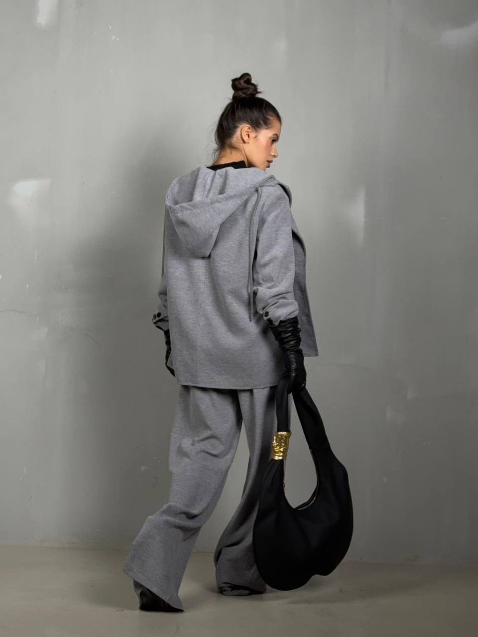 серое пальто,,мода стиль,женские широкие брюки