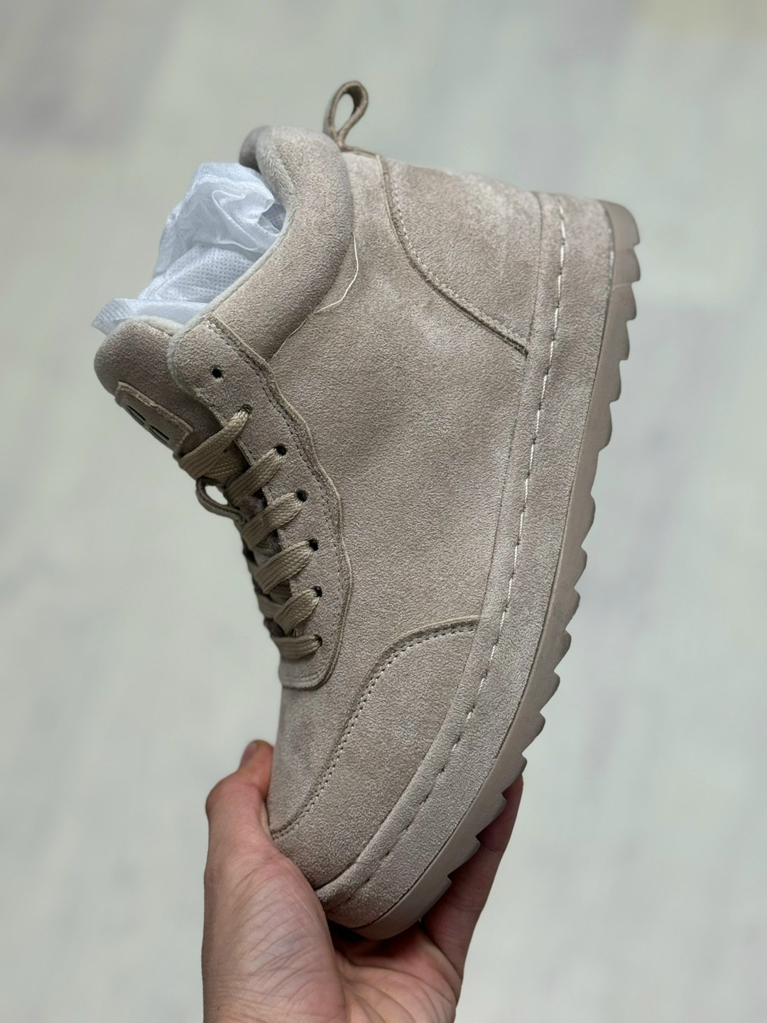 ,кроссовки женскиe,кроссовки замшевые,серые замшевые кроссовки,кроссовки утепленные