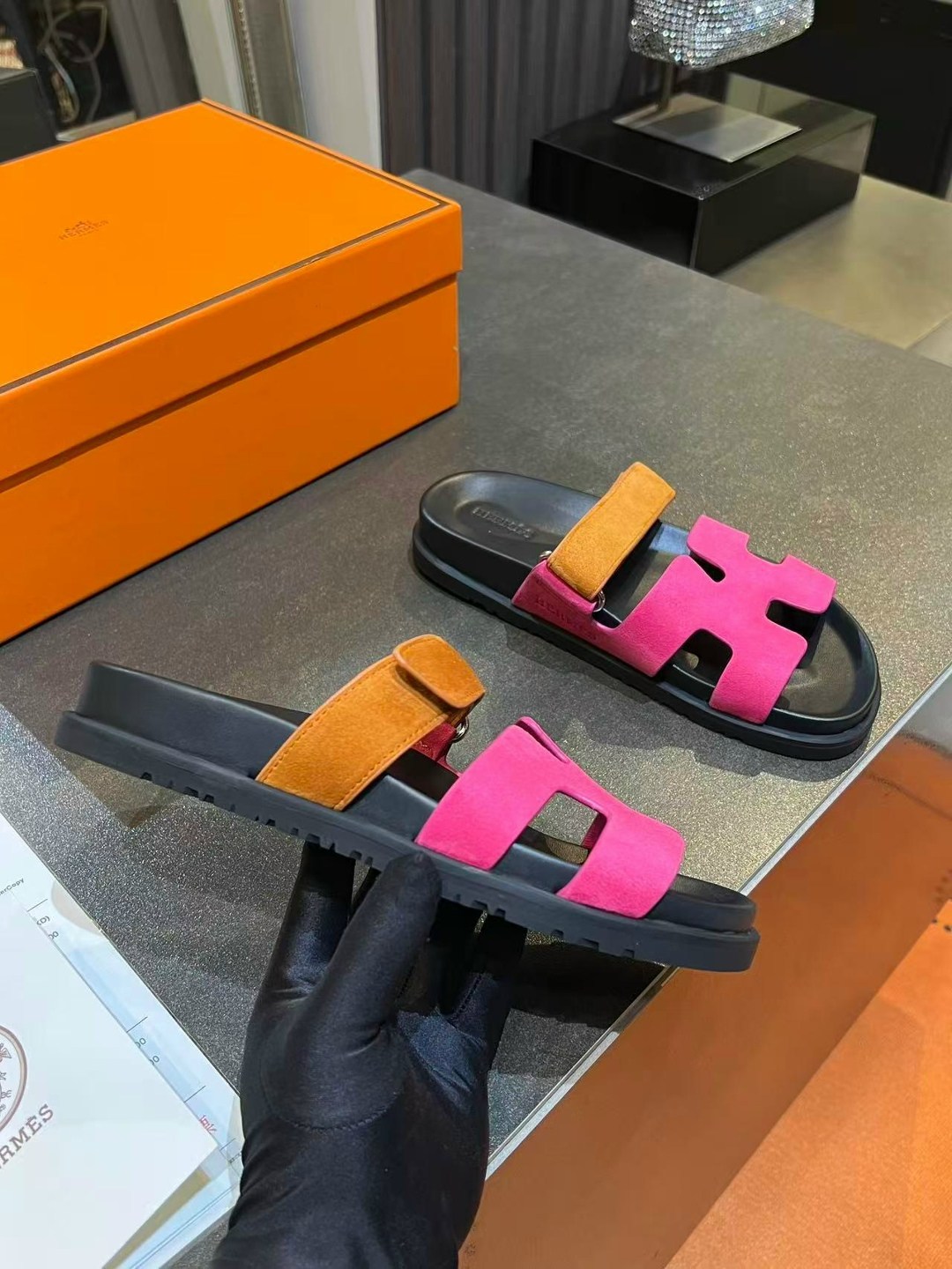 hermes шлепанцы,босоножки hermes женские,женские шлепанцы,модные сандалии,тапочки hermes женские