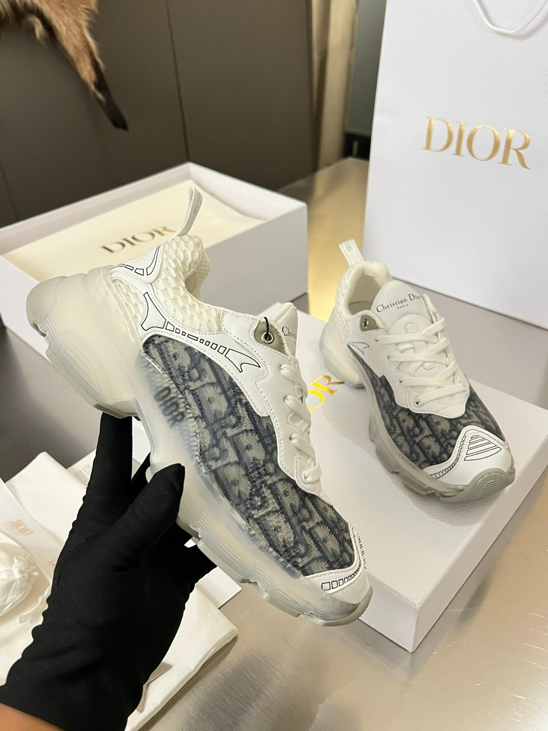 кроссовки christian dior,dior кроссовки,кроссовки dior женские,кроссовки dior vibe,кроссовки dior мужские