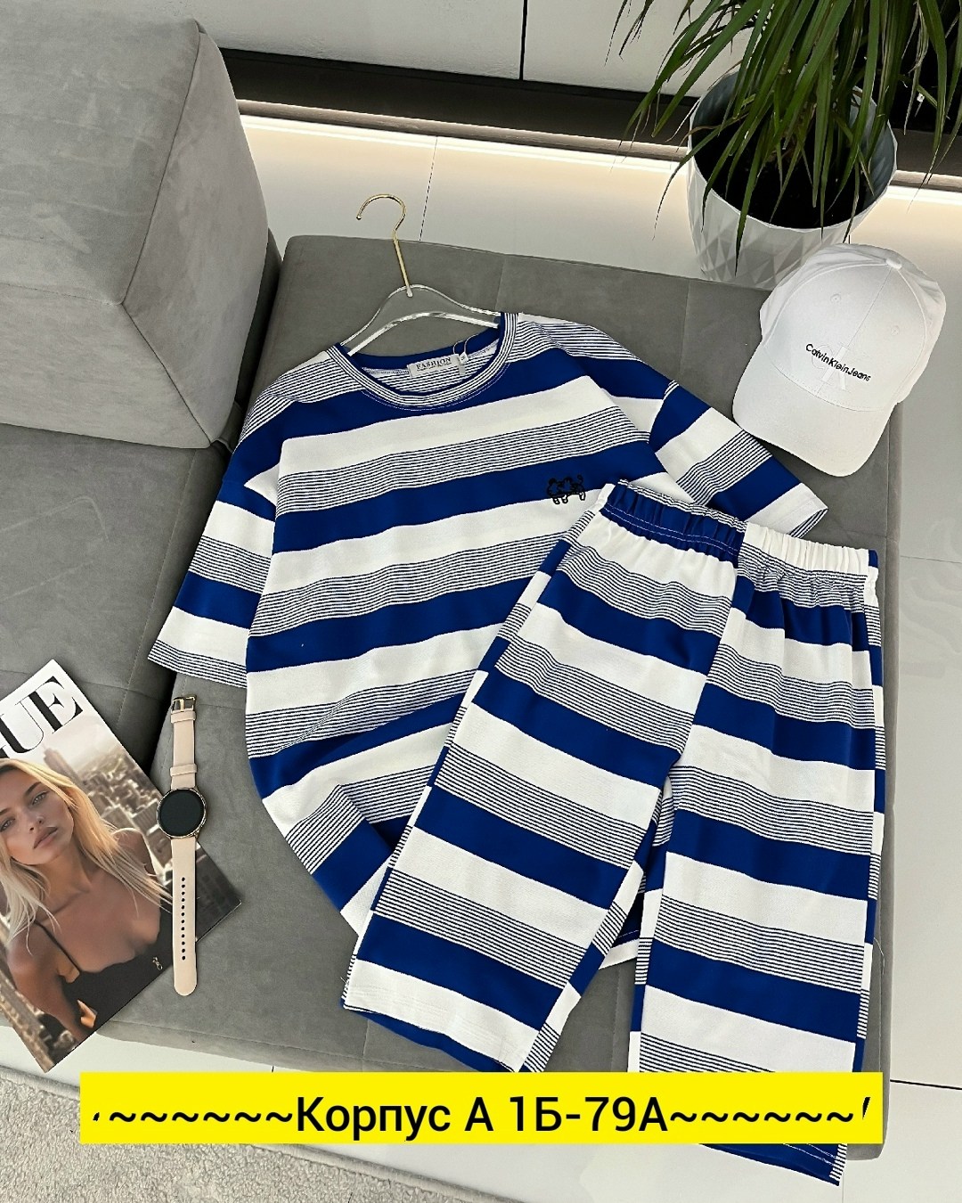 костюмы женские,повседневный костюм,костюм в полоску,одежда комплект,трикотажные костюмы