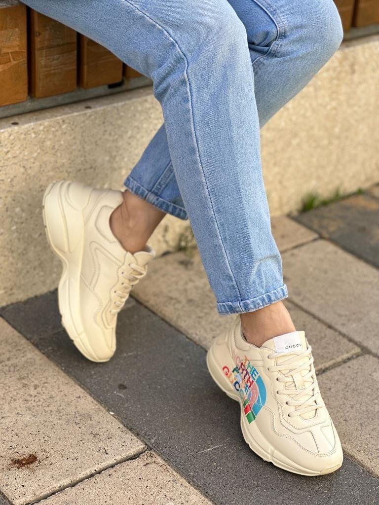 кроссовки женские gucci,бежевые кроссовки,кроссовкам gucci rhyton,кроссовки gucci,кроссовки женскиe