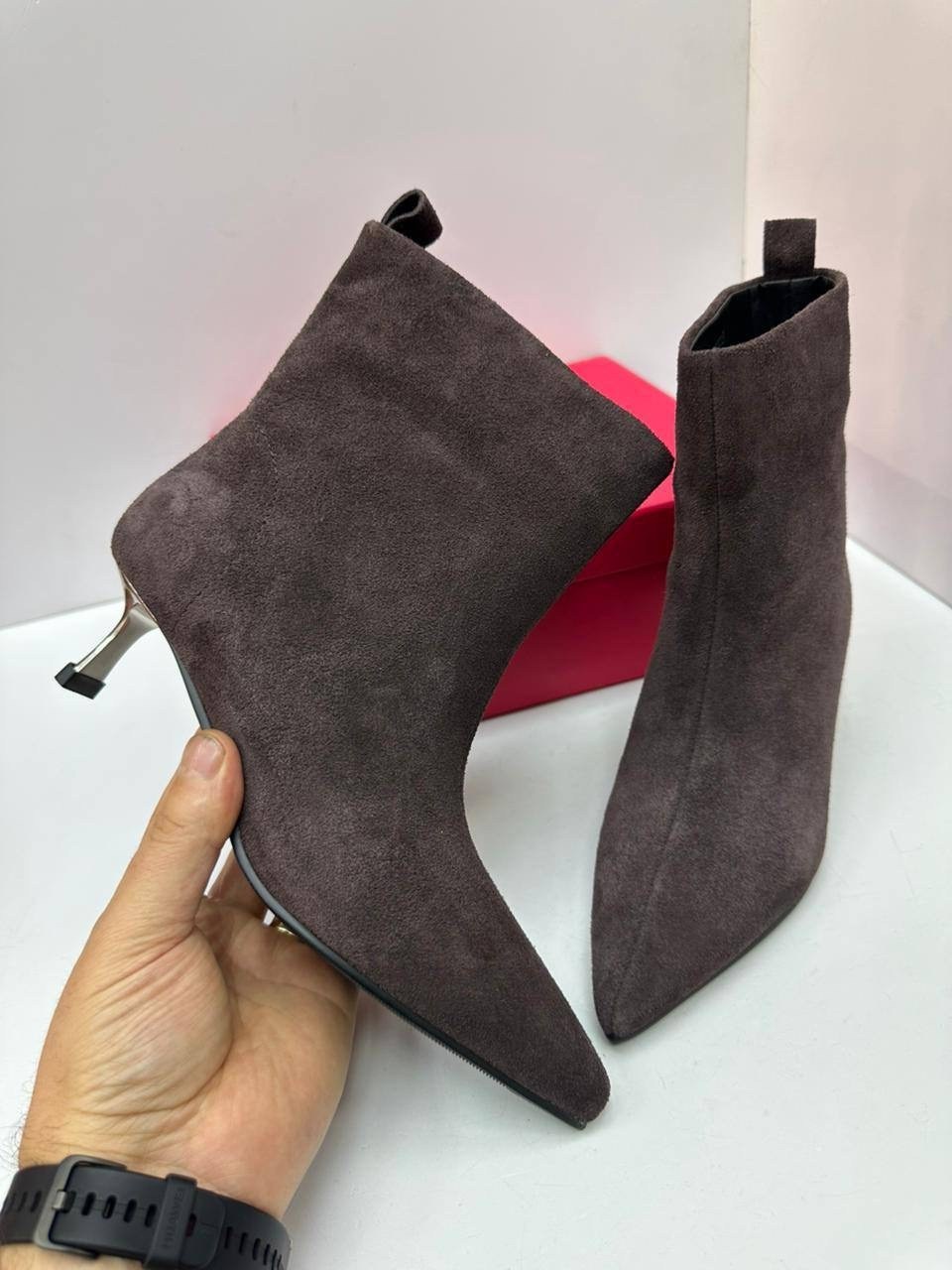 ботильоны женские,,модные ботильоны,женские ботильоны с острым носком,короткие сапоги