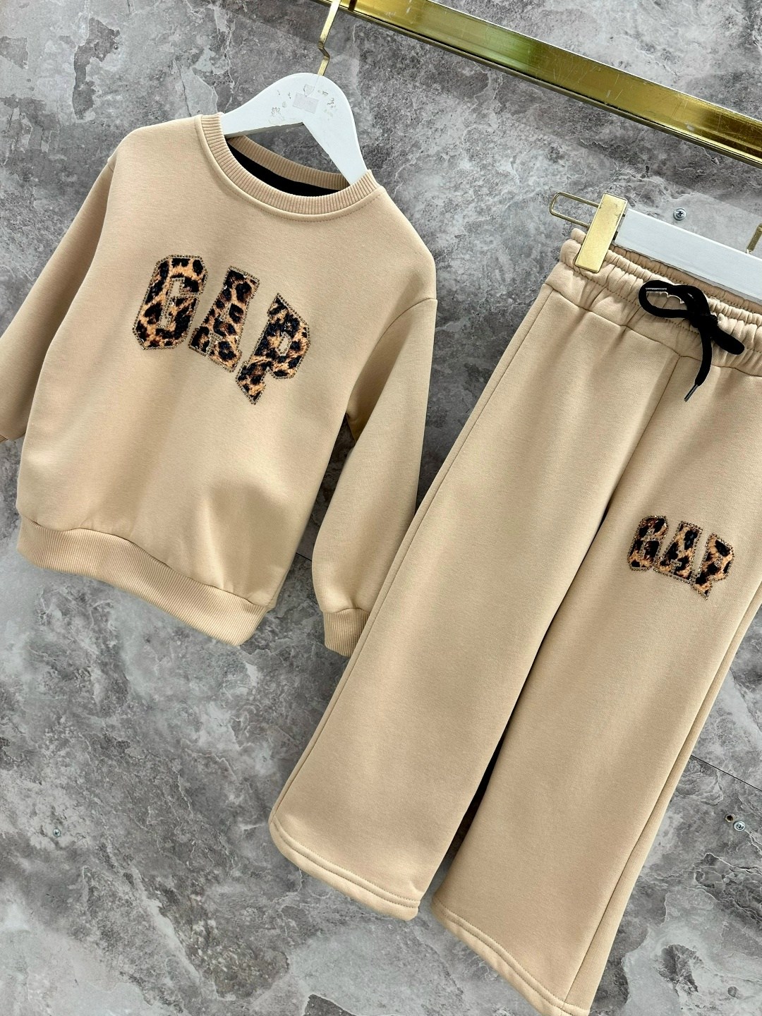 спортивные костюмы для девочек,брюки для девочек,детские костюмы,костюмы спортивные,свитшот и брюки