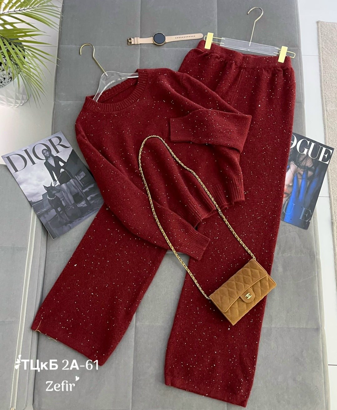 костюмы брючные,трикотажные костюмы,брюки со звездами,костюм со стразами