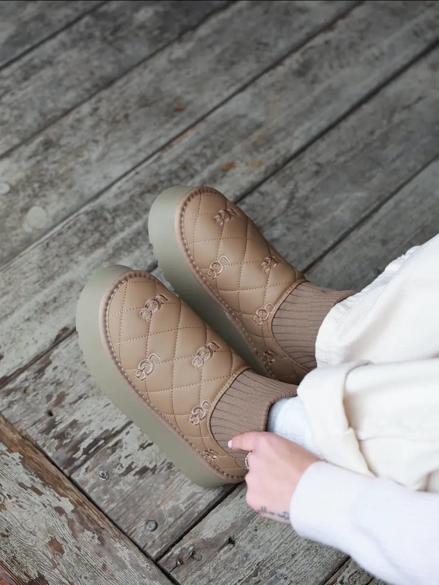 ,теплая ,женские угги,модная женская ,женская зимняя