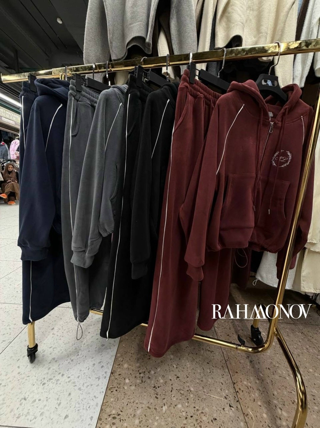 костюмы спортивные женский,cпортивный костюм велюровый,спортивные костюм,велюровые костюмы,cпортивный костюм женский на флисе