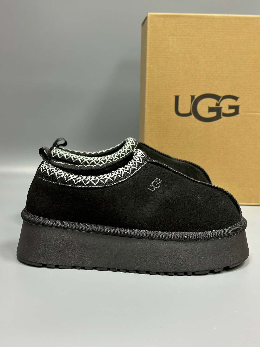 женские угги,угги женские ugg,,женская ,брендовая