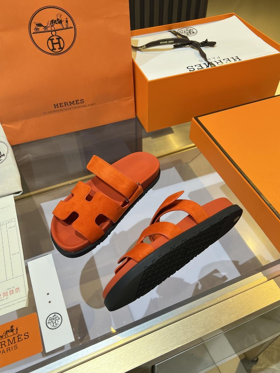 шлепанцы hermes,шлепанцы hermes оранжевые,сандалии hermes,босоножки hermes,шлепки hermes