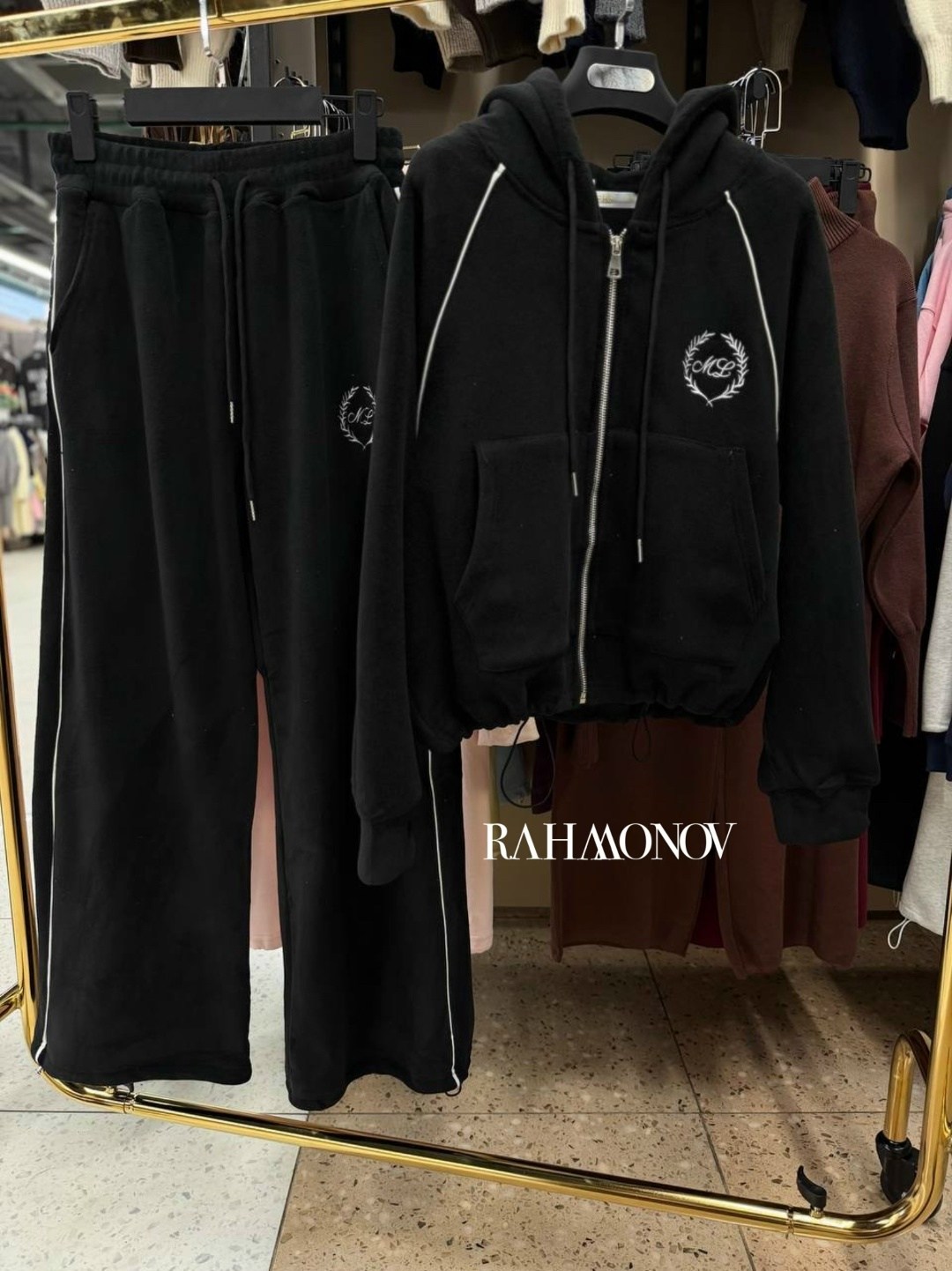 костюмы спортивные женский,cпортивный костюм велюровый,спортивные костюм,велюровые костюмы,cпортивный костюм женский на флисе