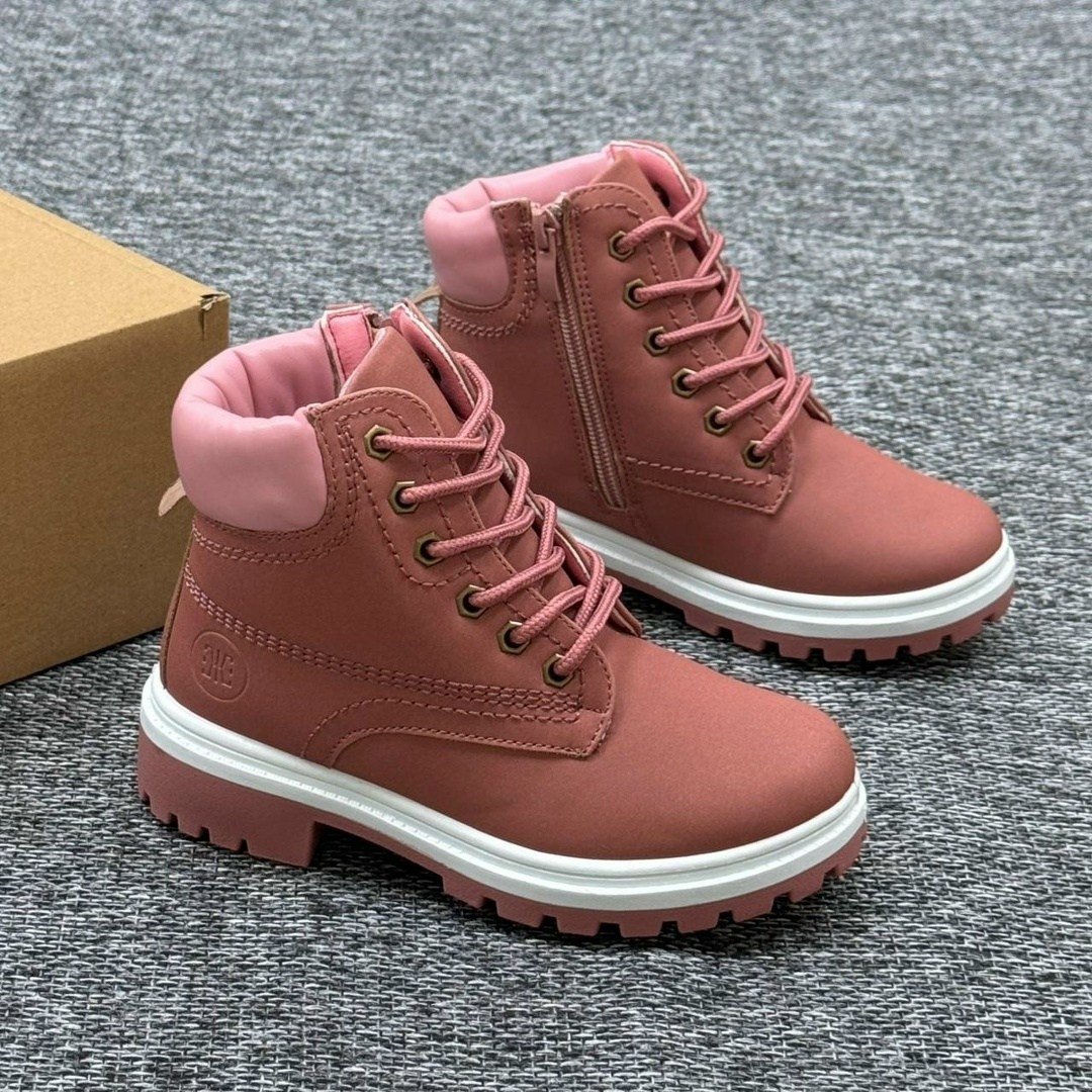 ,ботинки,ботинки детские,детская ,обуви