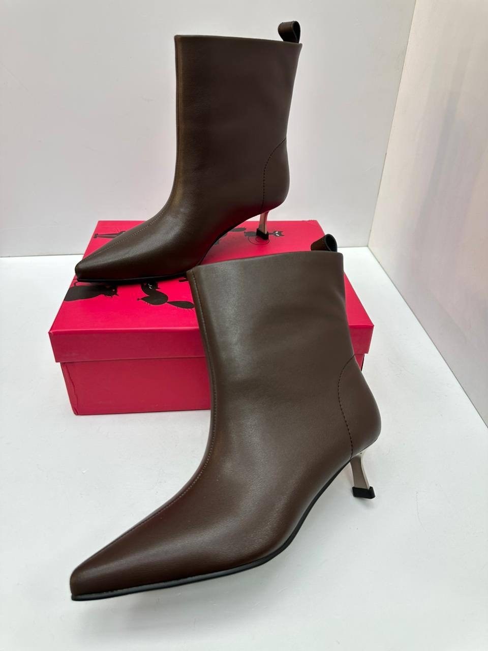 женские ботильоны,модные ботильоны,женские ботильоны с острым носком,, женская