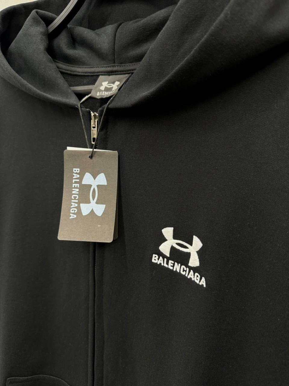 толстовки мужские,толстовки,свитшот и толстовка,under armour balenciaga
