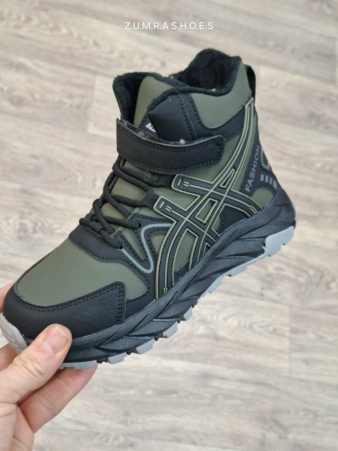 ,детская ,кроссовки зимнее,ботинки детские,кроссовки молодежные